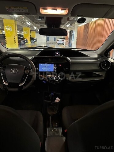 Toyota Aqua 2018, 120,000 km - 1.5 l - Gəncə