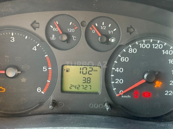 Ford Transit 2008, 242,000 km - 2.4 л - Bakı
