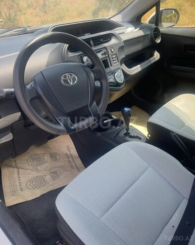 Toyota Aqua 2019, 120,000 km - 1.5 л - Bakı