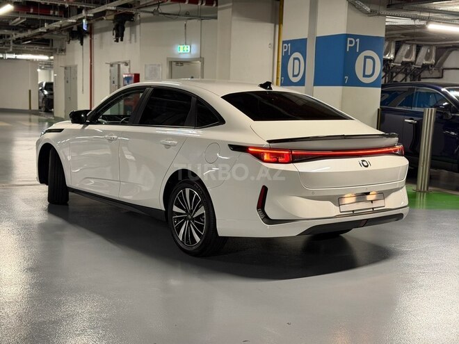Changan Qiyuan A05 2025, 13,480 km - 1.5 l - Bakı