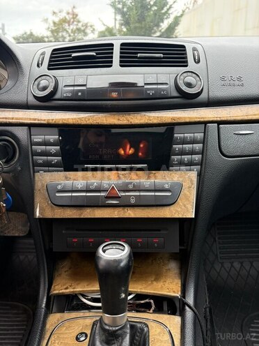 Mercedes E 200 2006, 240,000 km - 1.8 l - Bakı