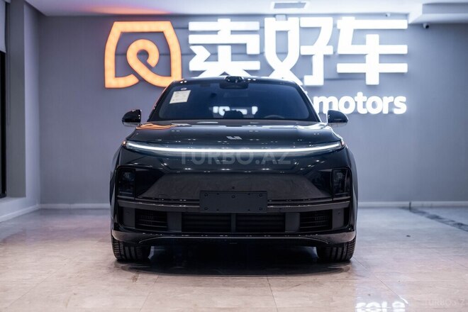 Li Auto L7-3