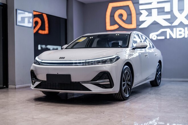 Geely Galaxy A7-1