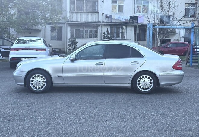 Mercedes E 240 2002, 216,400 km - 2.6 l - Bakı