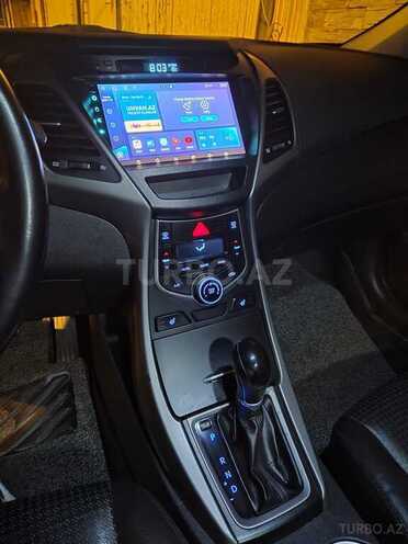 Hyundai Avante-6