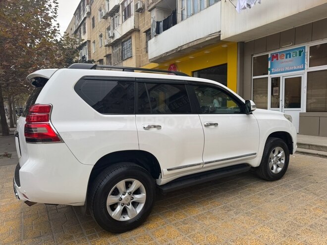 Toyota Land Cruiser Prado 2010, 210,000 km - 2.7 л - Bakı