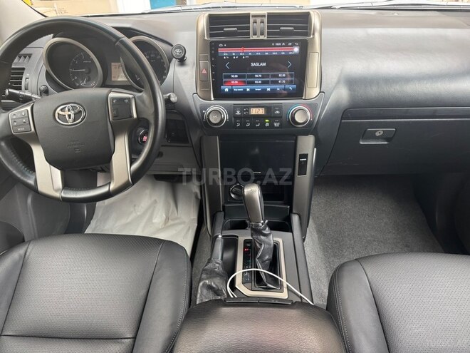 Toyota Land Cruiser Prado 2010, 210,000 km - 2.7 л - Bakı
