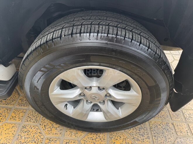 Toyota Land Cruiser Prado 2010, 210,000 km - 2.7 л - Bakı