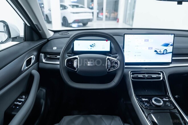 Geely Galaxy A7-20