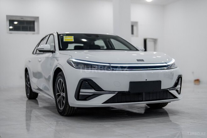 Geely Galaxy A7-1