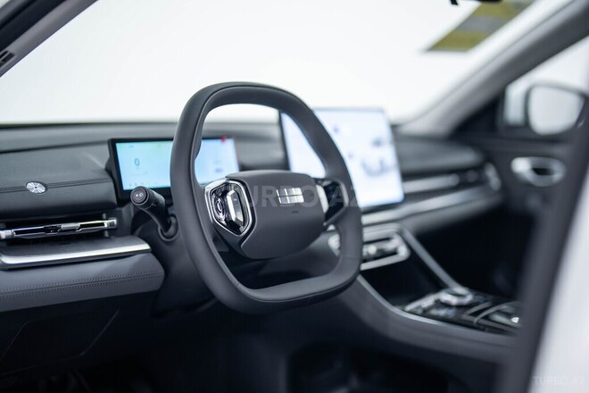 Geely Galaxy A7-13