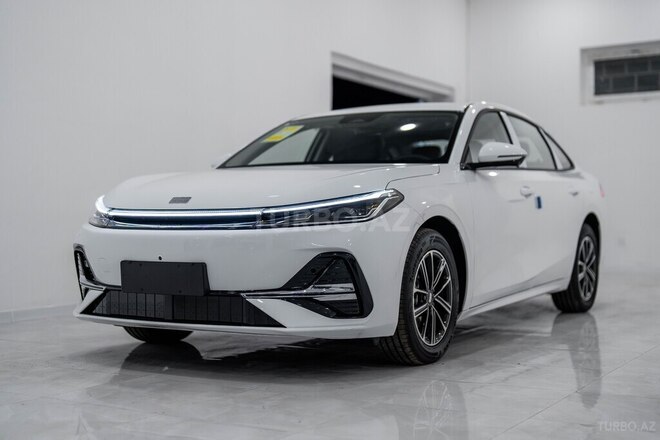 Geely Galaxy A7-4