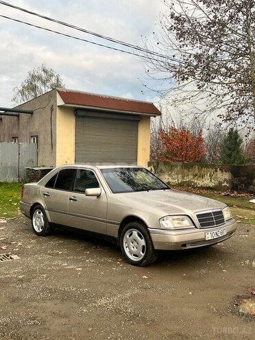 Mercedes C 180 1995, 200,000 km - 1.8 л - Lənkəran