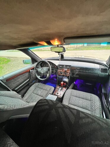 Mercedes C 180 1995, 200,000 km - 1.8 л - Lənkəran