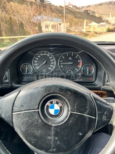 BMW 525 1995, 180,000 km - 2.5 l - Bakı