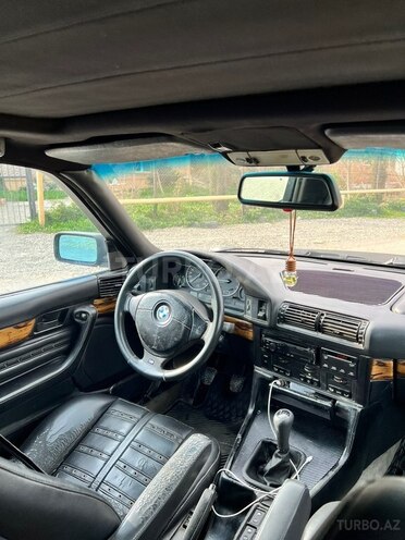 BMW 525 1995, 180,000 km - 2.5 l - Bakı