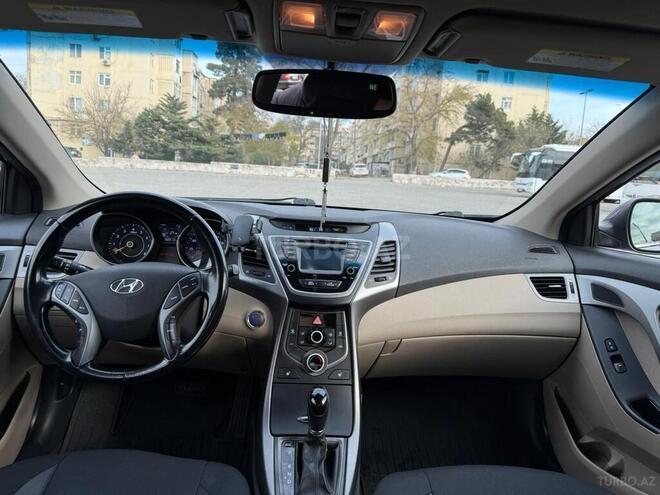 Hyundai Elantra 2015, 269,000 km - 1.8 l - Bakı