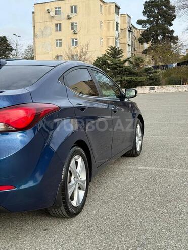 Hyundai Elantra 2015, 269,000 km - 1.8 l - Bakı