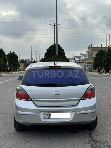Opel Astra 2009, 275,700 km - 1.4 l - Bakı