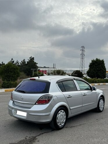 Opel Astra 2009, 275,700 km - 1.4 l - Bakı