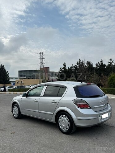 Opel Astra 2009, 275,700 km - 1.4 l - Bakı
