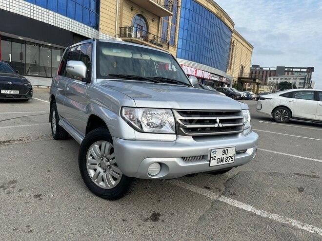 Mitsubishi Pajero io 2004, 249,000 km - 1.8 л - Bakı