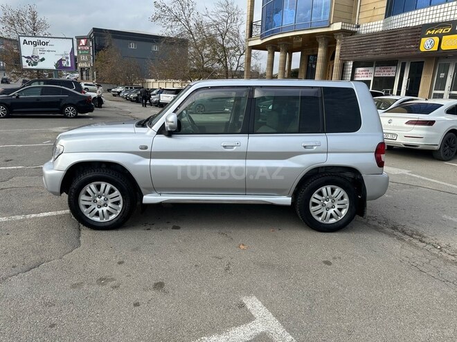 Mitsubishi Pajero io 2004, 249,000 km - 1.8 л - Bakı