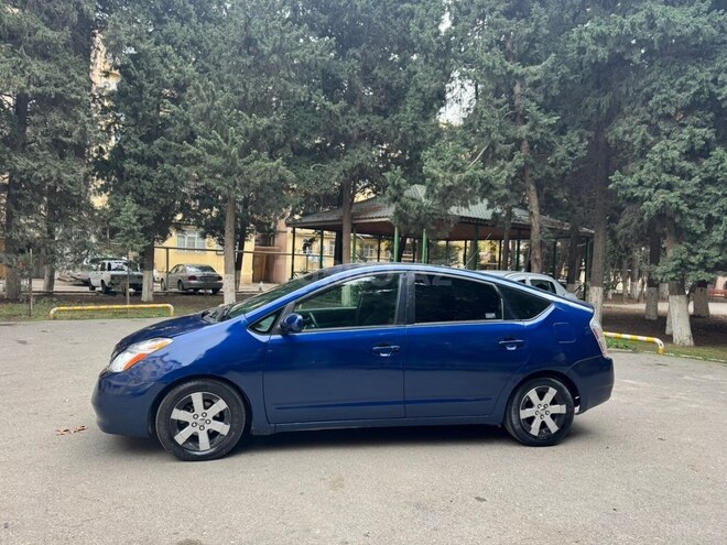 Toyota Prius 2009, 321,215 km - 1.5 л - Bakı