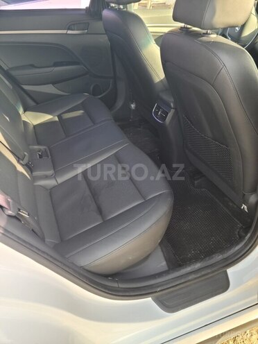 Hyundai Avante 2016, 191,000 km - 1.6 l - Sumqayıt