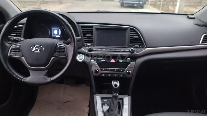 Hyundai Avante 2016, 191,000 km - 1.6 l - Sumqayıt