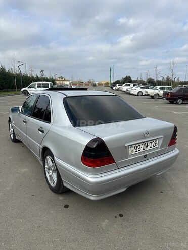 Mercedes C 220 1999, 436,123 km - 2.2 l - Salyan