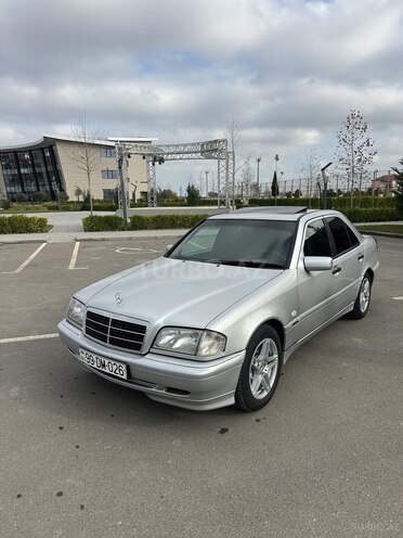 Mercedes C 220 1999, 436,123 km - 2.2 l - Salyan