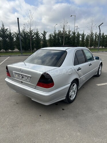 Mercedes C 220 1999, 436,123 km - 2.2 l - Salyan