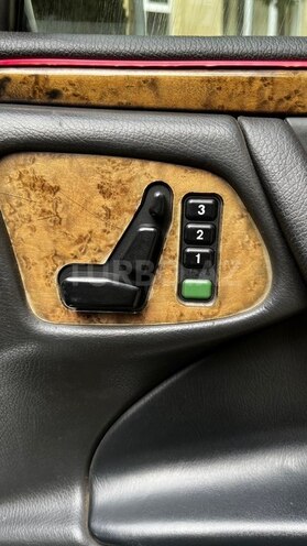 Mercedes E 320 2000, 322,000 km - 3.2 l - Bakı