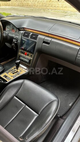 Mercedes E 320 2000, 322,000 km - 3.2 l - Bakı