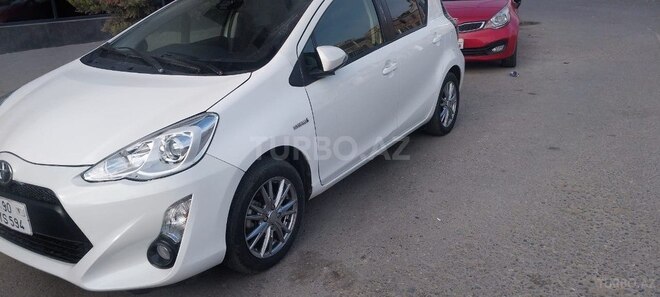 Toyota Aqua 2017, 112,000 km - 1.5 l - Bakı