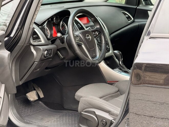 Opel Astra 2011, 312,800 km - 1.4 л - Bakı