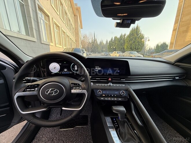 Hyundai Elantra 2023, 8,511 km - 1.6 l - Balakən