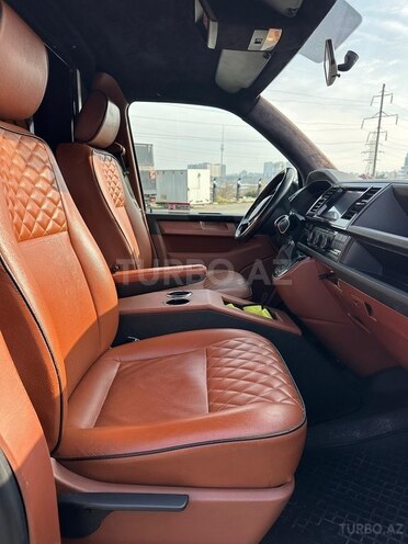 Volkswagen Transporter 2018, 156,400 km - 2.0 л - Bakı