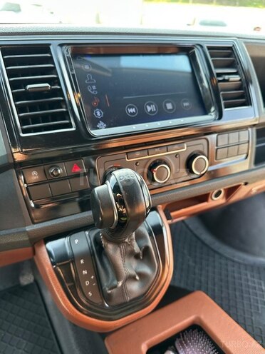 Volkswagen Transporter 2018, 156,400 km - 2.0 л - Bakı