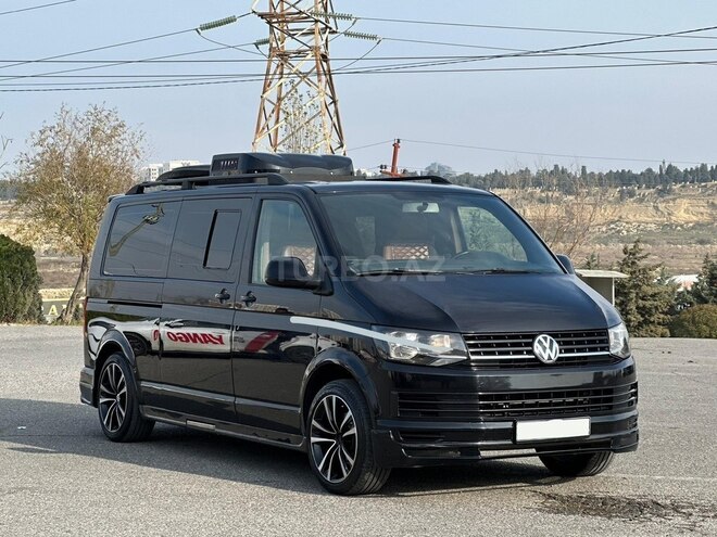 Volkswagen Transporter 2018, 156,400 km - 2.0 л - Bakı