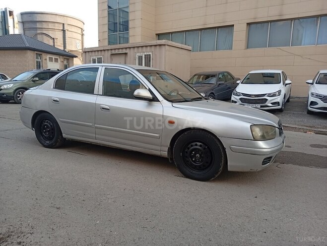 Hyundai Elantra 2001, 210,000 km - 2.0 l - Bakı