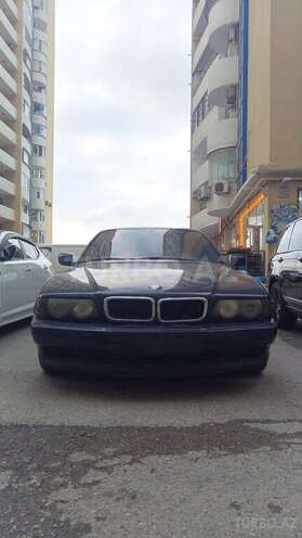 BMW 750 1997, 320,000 km - 5.4 l - Bakı