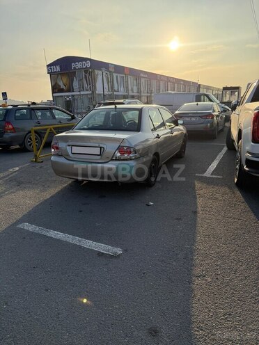 Mitsubishi Lancer 2006, 417,000 km - 1.3 l - Bakı