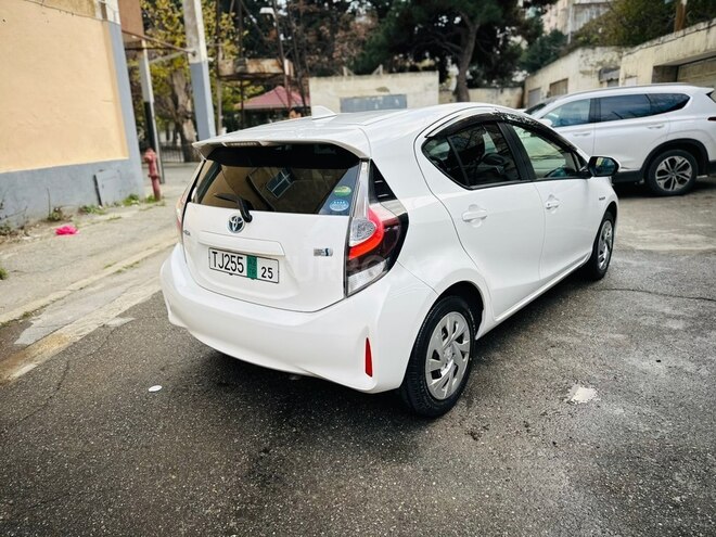 Toyota Aqua 2021, 27,930 km - 1.5 l - Bakı