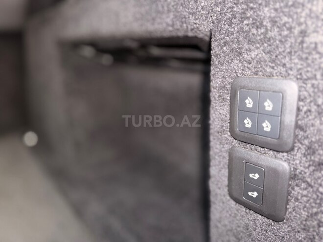 Land Rover Range Rover 2018, 234,500 km - 3.0 l - Bakı