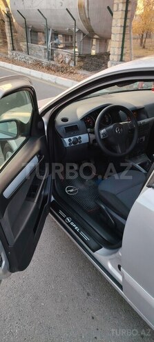 Opel Astra 2005, 283,000 km - 1.4 l - Şəki