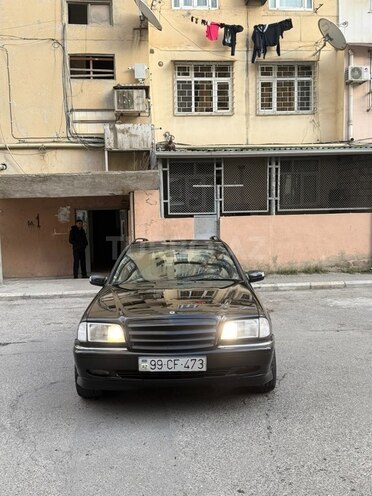 Mercedes C 240 1999, 333,000 km - 2.4 l - Bakı