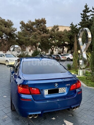 BMW M5 2013, 89,999 km - 4.4 l - Bakı