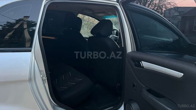 Mercedes B 170 2009, 178,400 km - 1.7 l - Sumqayıt